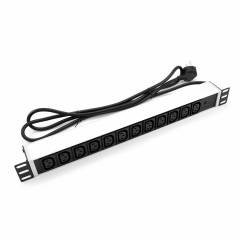 19" PDU Pannello 12-port (C13), spina di UE